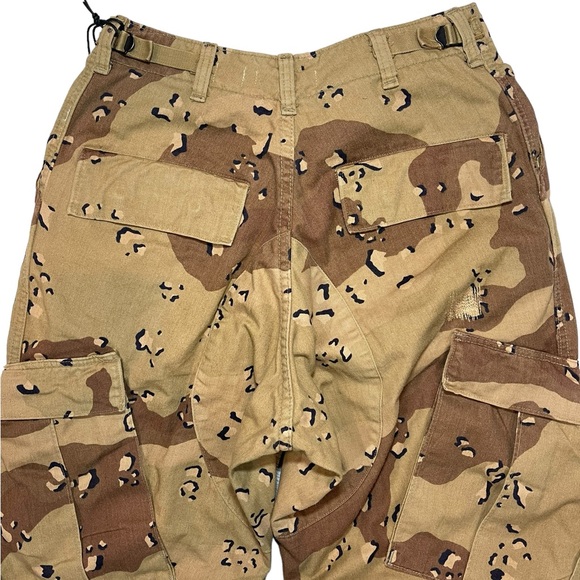 Re/Done Desert Army Camo Print Upcycle Cargo Pant NWT size Small - Picture 8 of 16